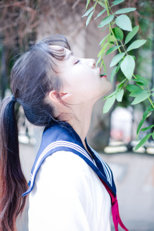 女士私密高级会所按摩精油